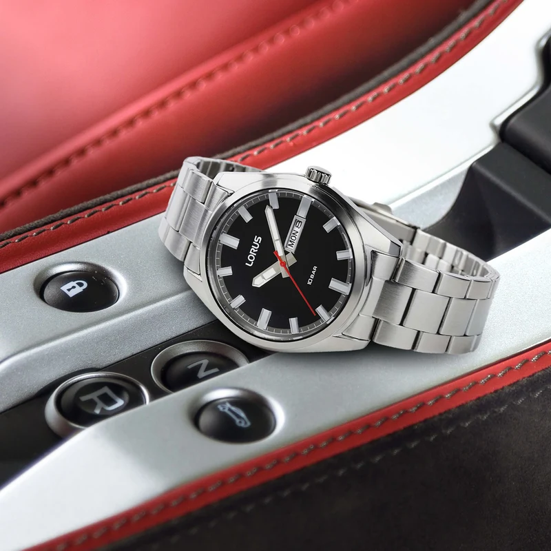 Lorus Sports RH347AX9 Herrenuhr Schwarz • Mineralglas • 10 bar wasserdicht