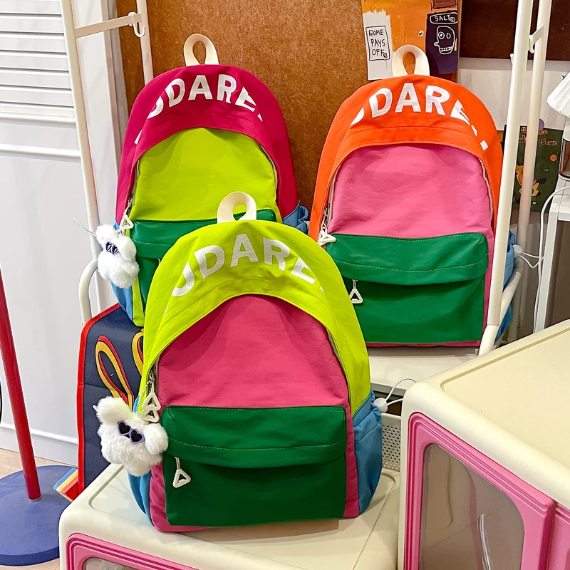 Bunter praktischer Rucksack Karnz