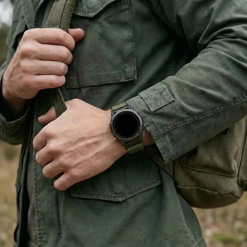 Garmin Fenix 9 Pro - 51mm Alpine Nylon Armband (Armeegrün)