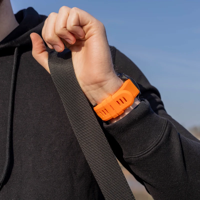 Garmin Fenix 9 Pro - 51mm Silikonarmband (Orange)