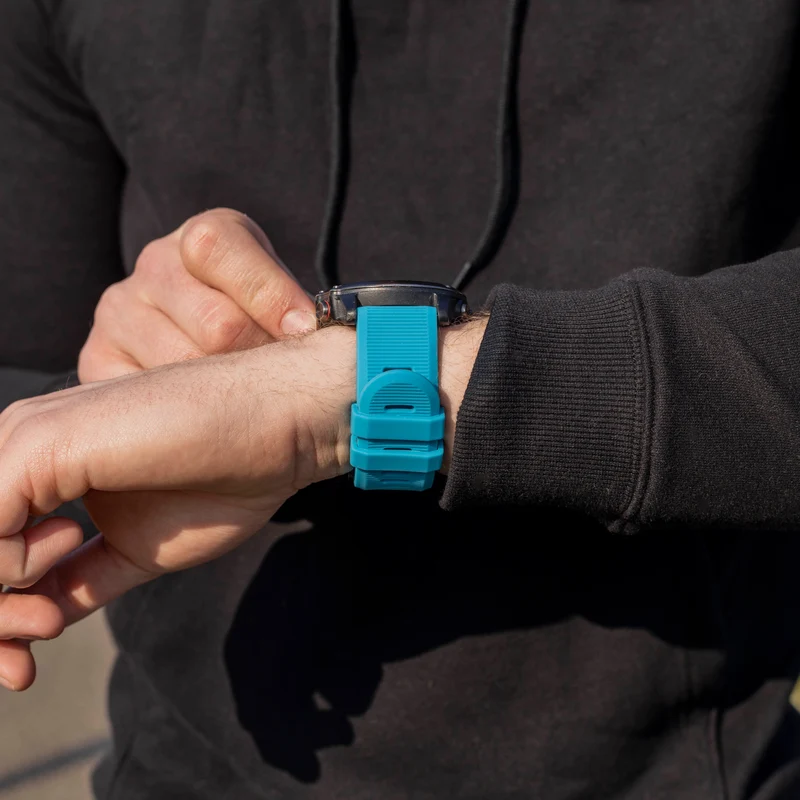 Garmin Fenix 9 - 51mm Silikonarmband (Hellblau)