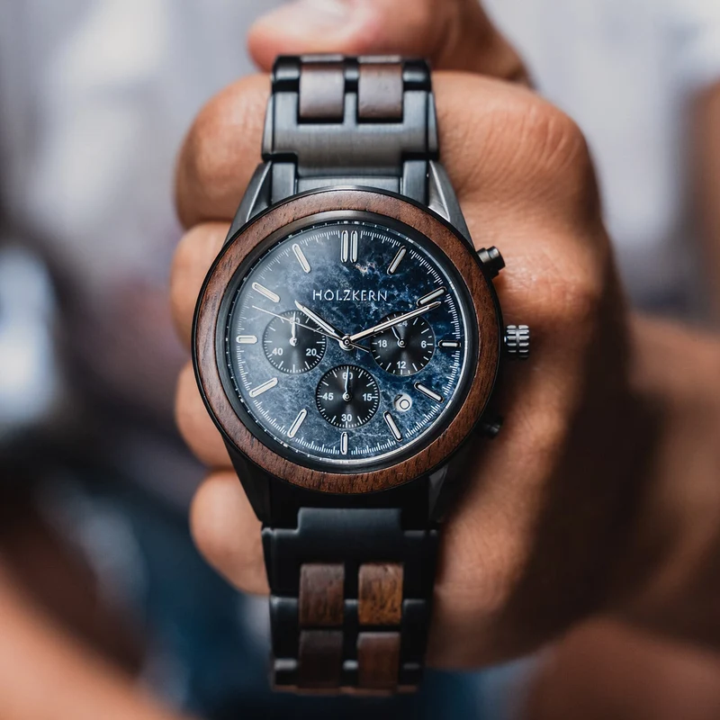 Holzkern Space Dust 9120078339282 Herren Chronograph Marmor • Quarzwerk TMI VD53 • Walnussholz & Edelstahl