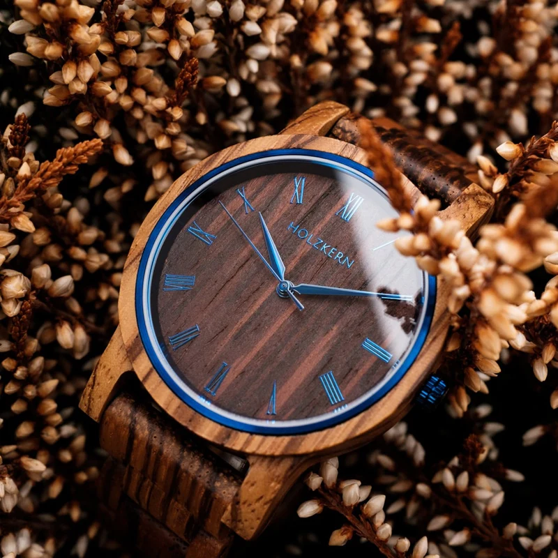 Holzkern Herbstmorgen 9120078332702 Herren Armbanduhr • Holzgehäuse und -armband • Miyota Quarzwerk