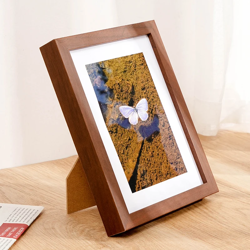 Stylischer Holz-Bilderrahmen für Zuhause
