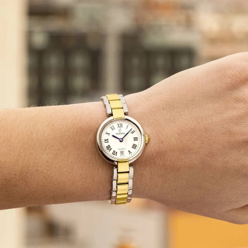 Festina Mademoiselle F20785/1 Damen • Edelstahlarmband • Silbernes Design