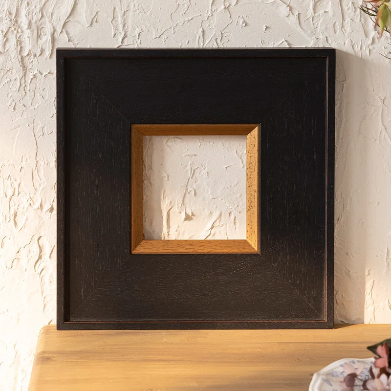 Moderner geometrischer Displayrahmen