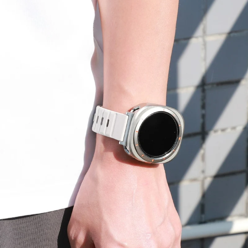 Samsung Galaxy Watch Ultra 47mm Schützende Silikon Bumper
