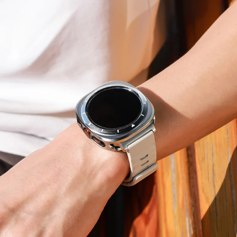 Samsung Galaxy Watch Ultra 47mm Schützende Silikon Bumper