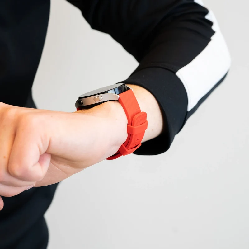 Bandz Oozoo Smartwatch 20mm Silikonarmband 'Deluxe' (Rot)