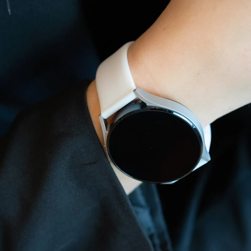 Bandz Oozoo Smartwatch 20mm Sportarmband 'Deluxe' (Weiß)