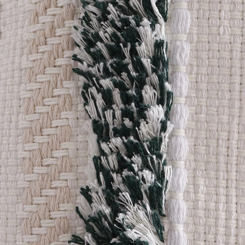Strukturierter Wohnteppich mit 3D‑Tufting und geometrischem Diamantrelief