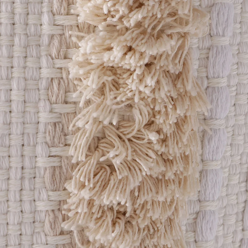Strukturierter Wohnteppich mit 3D‑Tufting und geometrischem Diamantrelief