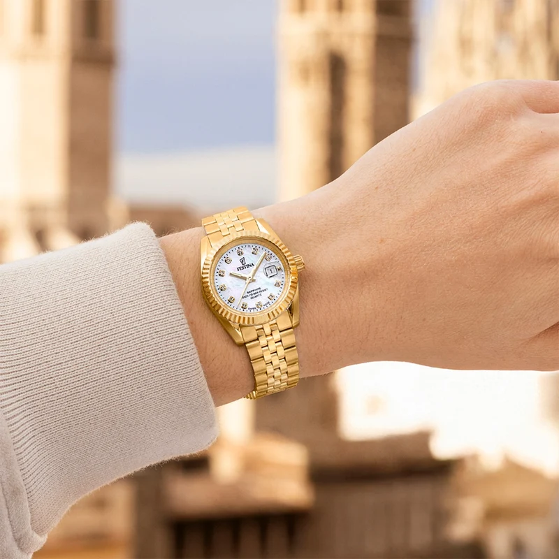Festina Classic Swiss Made F20089/1 Damenuhr • Saphirglas • Edelstahlarmband Gold