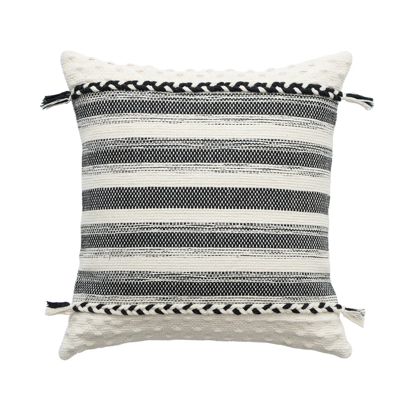 Rechteckiges Boho-Lumbar-Kissen mit geflochtenen Bändern und Quasten
