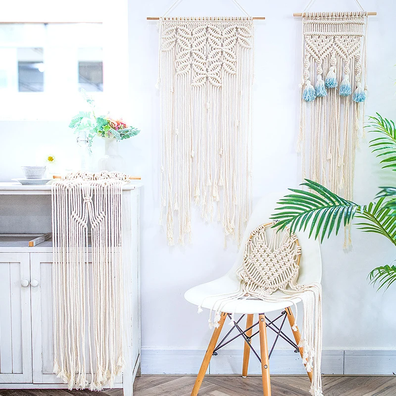 Makramé-Wandbehang-Set mit handgeknüpften Fransen und Boho-Sitzauflage