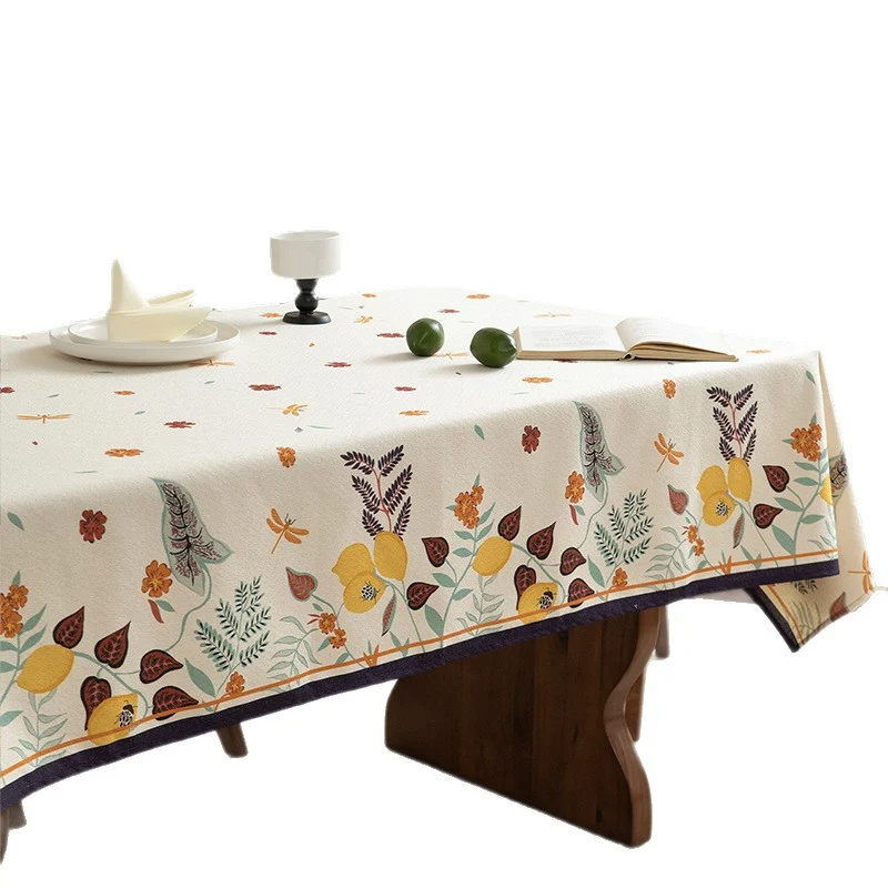 Rechteckige Tischdecke aus Baumwoll-Leinenmischung mit botanischem Druck und fleckenabweisender Oberfläche