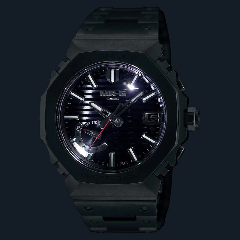 Casio MR-G MRG-B2100D-1ADR Herrenuhr • Tough Solar mit Bluetooth • Titan-Gehäuse aus Japan
