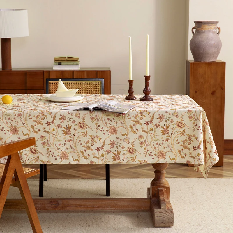 Leichte Baumwollmix-Tischdecke mit Vintage-Blumenmuster und fleckenabweisender Oberfläche