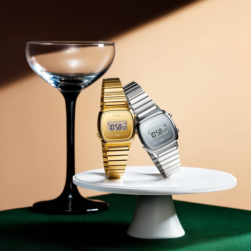 Casio LA670WEGS-9AEF Damenarmbanduhr Goldfarben • Mineralglas • Stoppuhr & Timer
