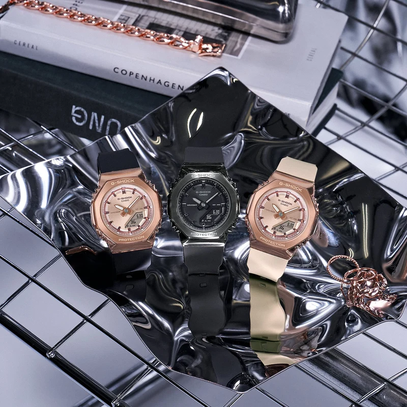Casio GM-S2110PG-1A4ER Damen G-Shock GM-S • Mineralglas • 20 bar Wasserdicht