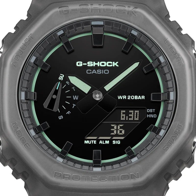 Casio G-Shock GA-2100K-1AER Herren • Carbon Core Guard • Weltzeit