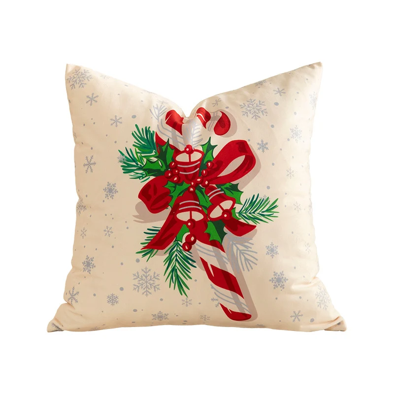 Weihnachtliches quadratisches Dekokissen mit Patchwork-Print und weichem Microfaserbezug