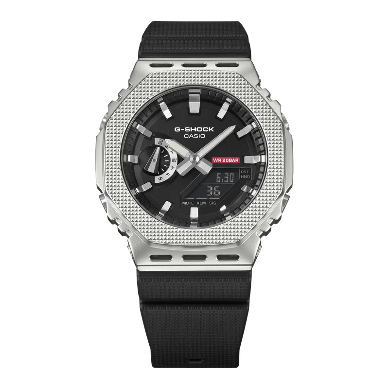 Casio G-Shock GM-2100M-1AER Herrenuhr • Metall-Lünette • Analog-Digital