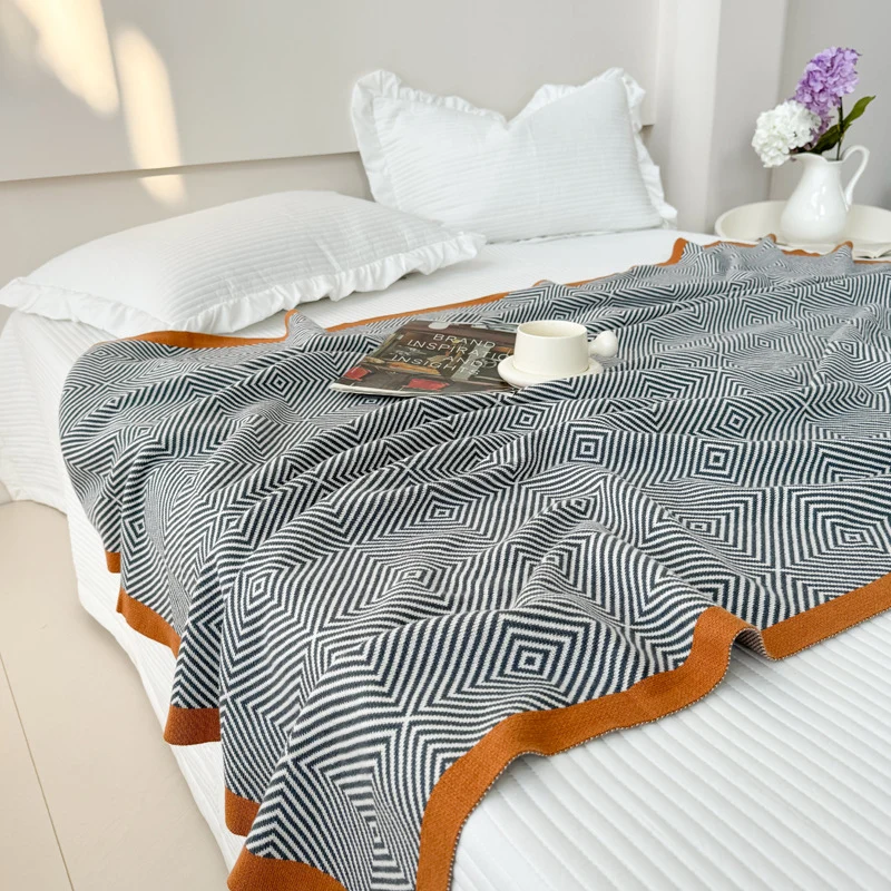 Geometrisch gemustertes weiches Überwurfsofa-Decke