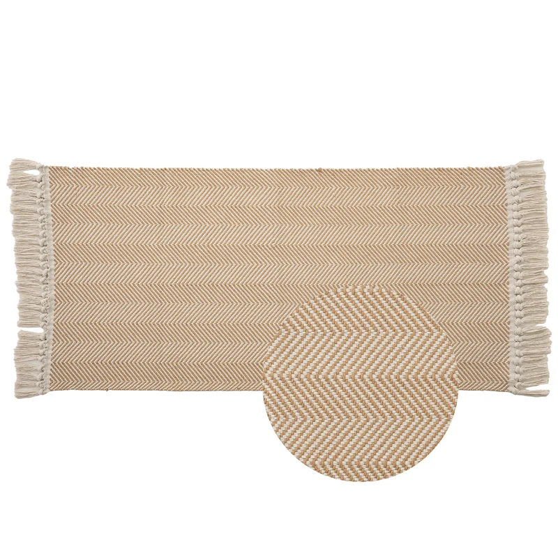Handgewebter Läuferteppich mit Chevron-Weave und langen Fransen