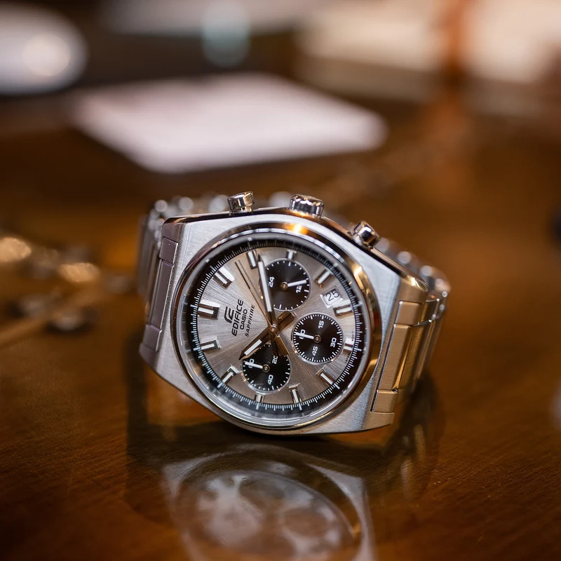 Casio Edifice EFB-730D-7AVUEF Herrenuhr • Saphirglas • Chronograph