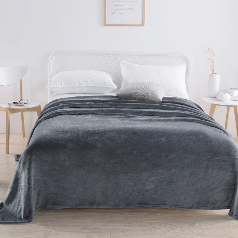 Luxuriöse weiche Samt-Wurfdecke