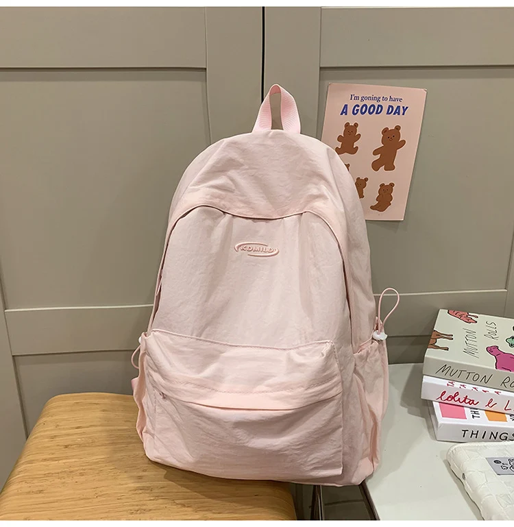 Lässiger Rucksack mit Schlüsselanhänger Karnz