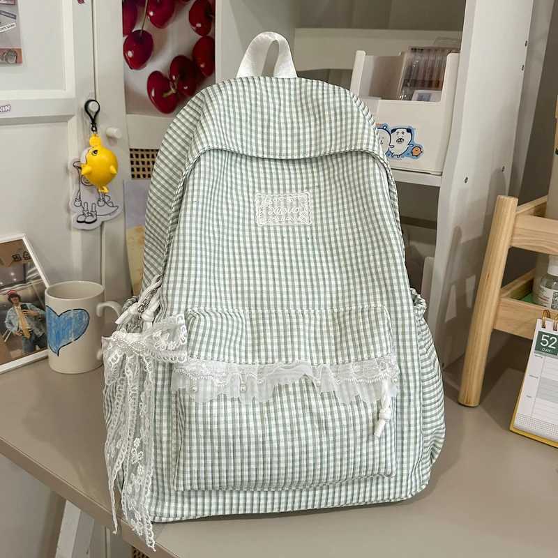 Charmantes gestreiftes Rucksack mit Spitzenbesatz Karnz