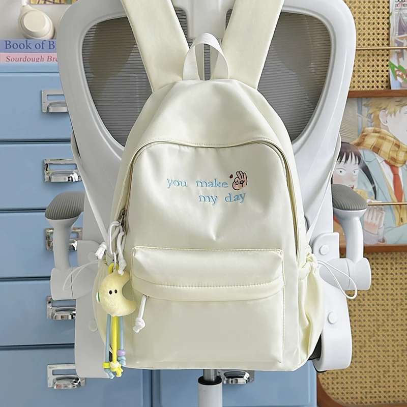 Lässiger bestickter Mini-Rucksack Karnz