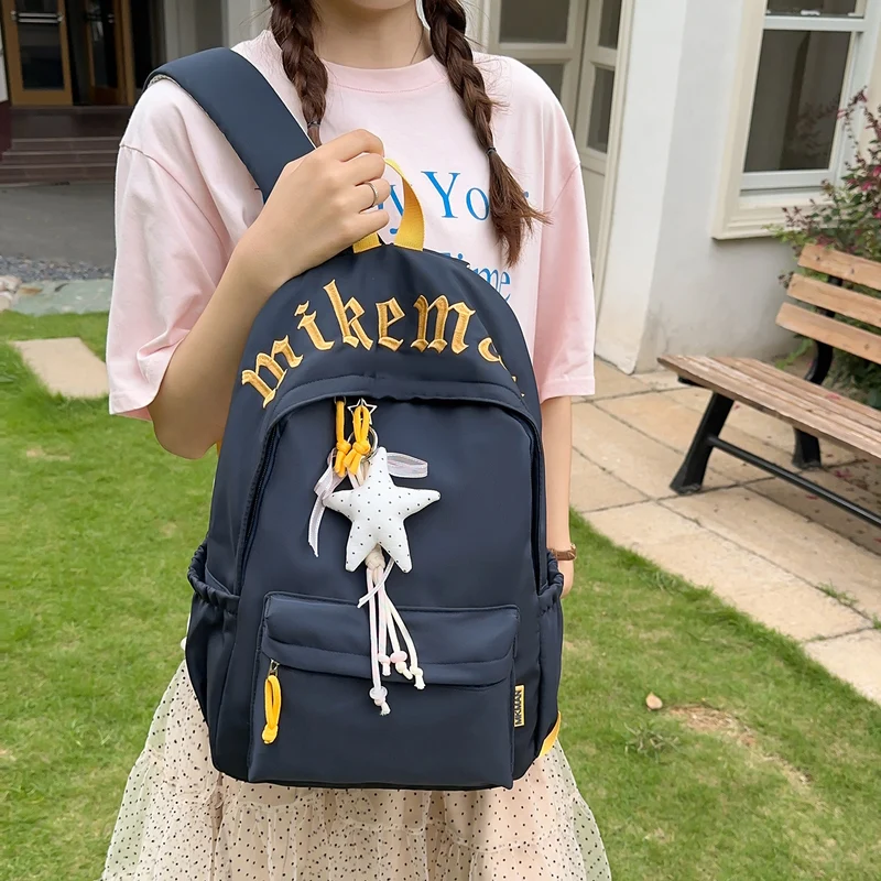 Lässiger Wochenend-Rucksack Karnz