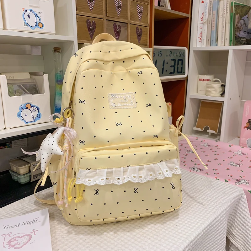 Adorable Polka Dot Rucksack Karnz