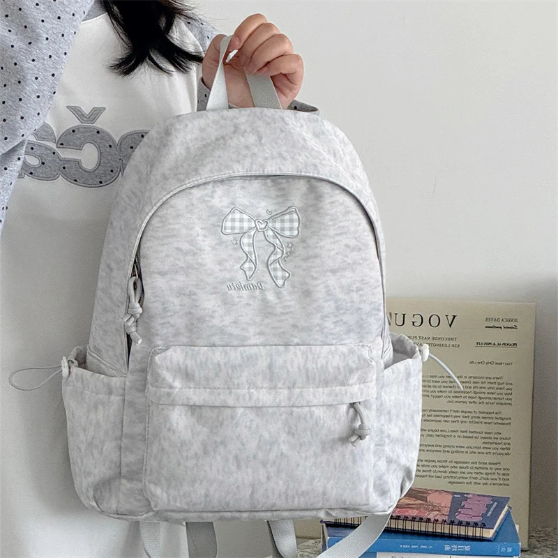 Adorabler Freizeitrucksack mit Charakterdesign Karnz