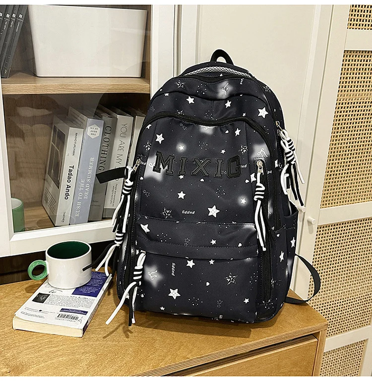 Trendige Illustrierte Grafik Rucksack Karnz