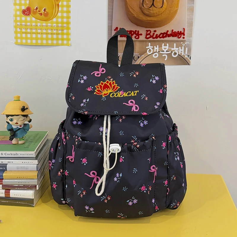 Blumenverzierte Drawstring-Rucksack Karnz