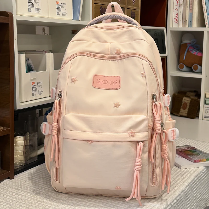 Dekorativer mit Sternen verzierter Rucksack Karnz