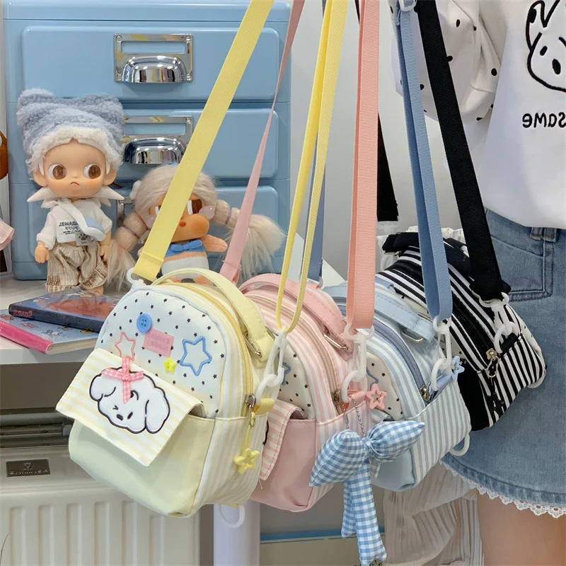 Niedlicher cartoonmäßiger Mini-Rucksack Karnz