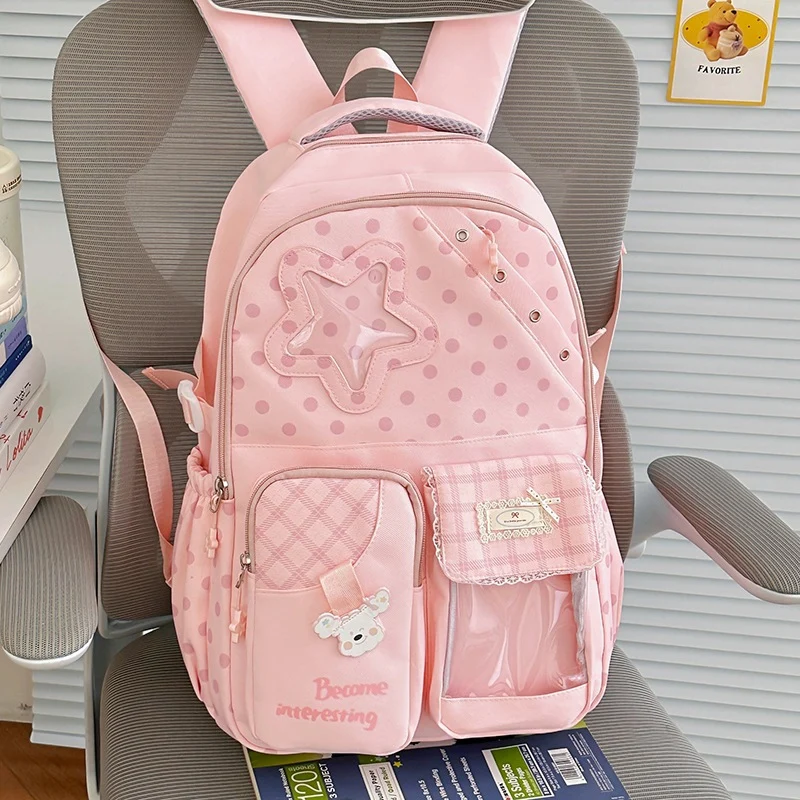 Niedlicher gepunkteter Charakter-Rucksack Karnz