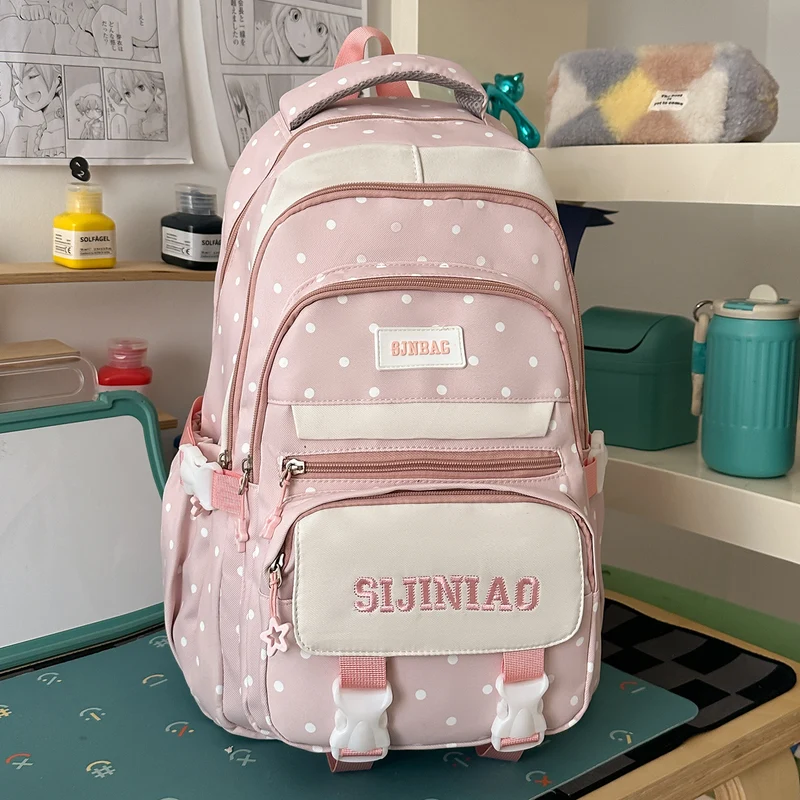 Abenteuerlicher gepunkteter Rucksack Karnz