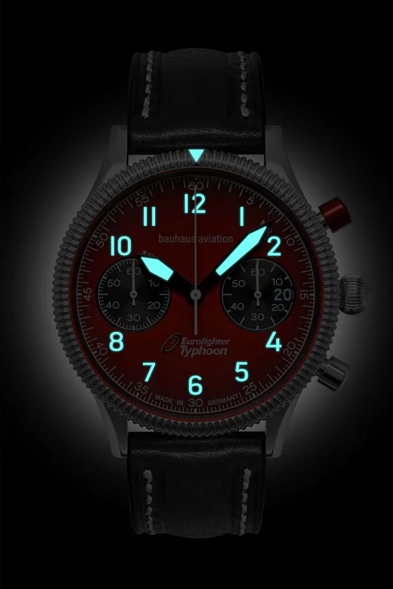 Bauhaus Aviation 2576-5 Armbanduhr Rot • Eurofighter Quarzchronograph • Mineralglas K1