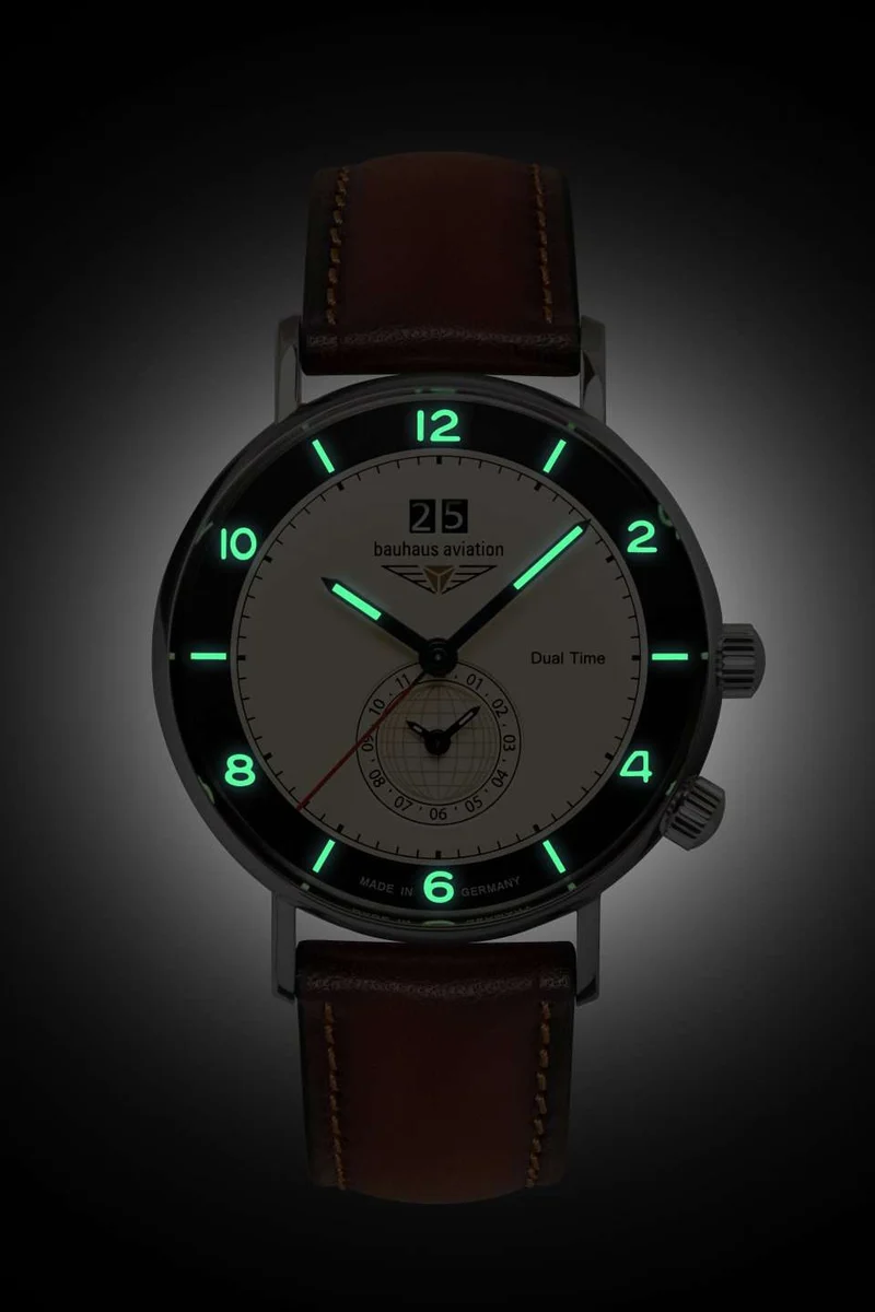 Bauhaus Aviation 2446-2 Herren Armbanduhr • Schweizer Quarzwerk • Vintage Pilotendesign