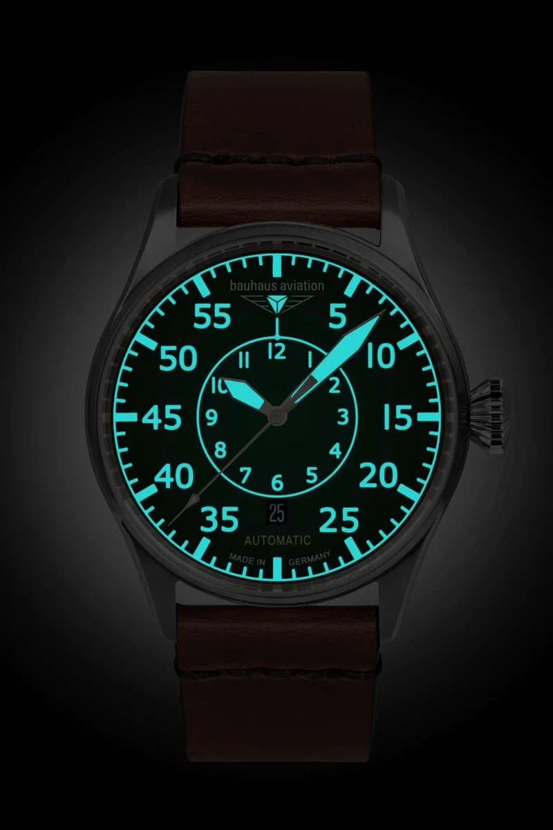 Bauhaus Aviation 2756-4 Herrenuhr Braun/Grün • Schweizer Automatikwerk SW 200 • Saphirglas