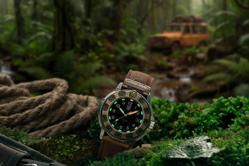 Luminox Adventure Watch XL.1301.LG Herren Armbanduhr Braun • Saphirglas mit AR-Beschichtung • Luminox Light Technology