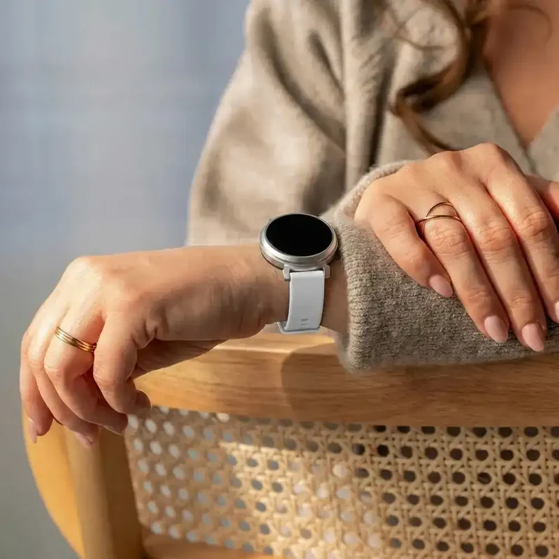 Zenwatch Lily Klassisches Silikonarmband (Hellgrau)