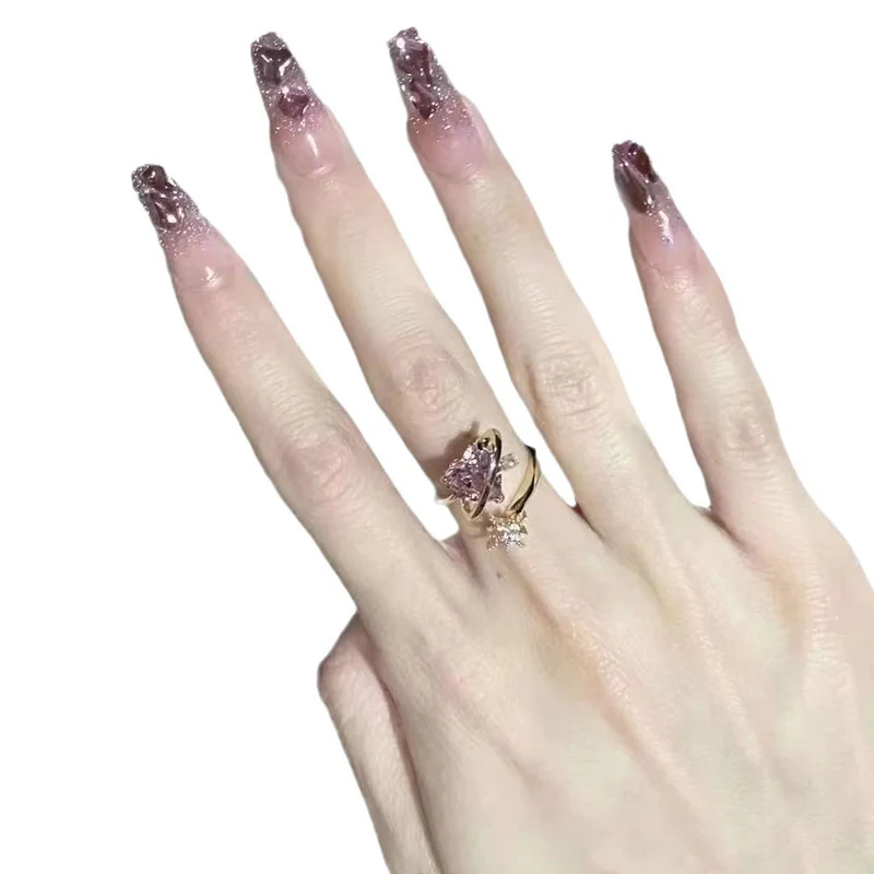 Glamouröse Glitzer Aufklebenägel