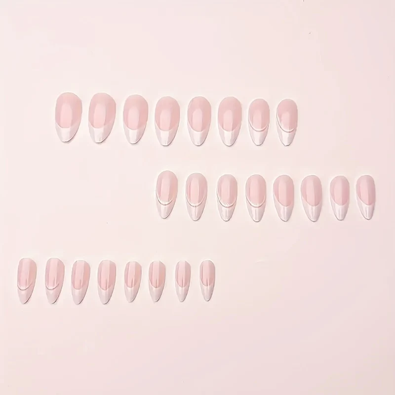 Elegante Französische Spitzen-Nagelkunst